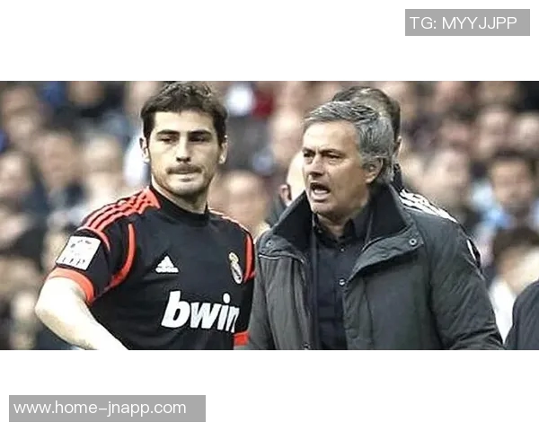 特里回忆穆里尼奥周日早晨让球队与孩子们团聚的温馨时刻